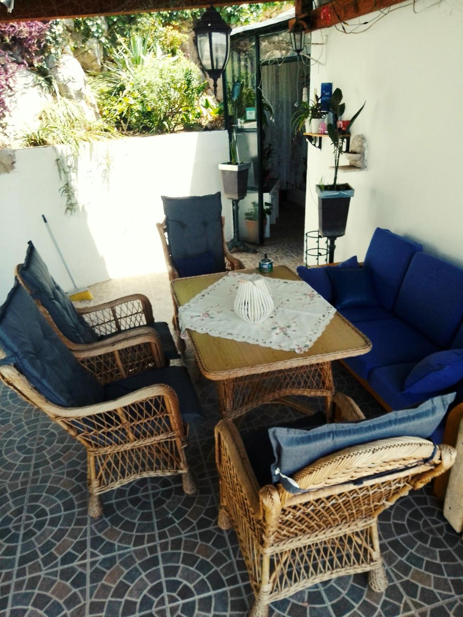 Barbara Guest house